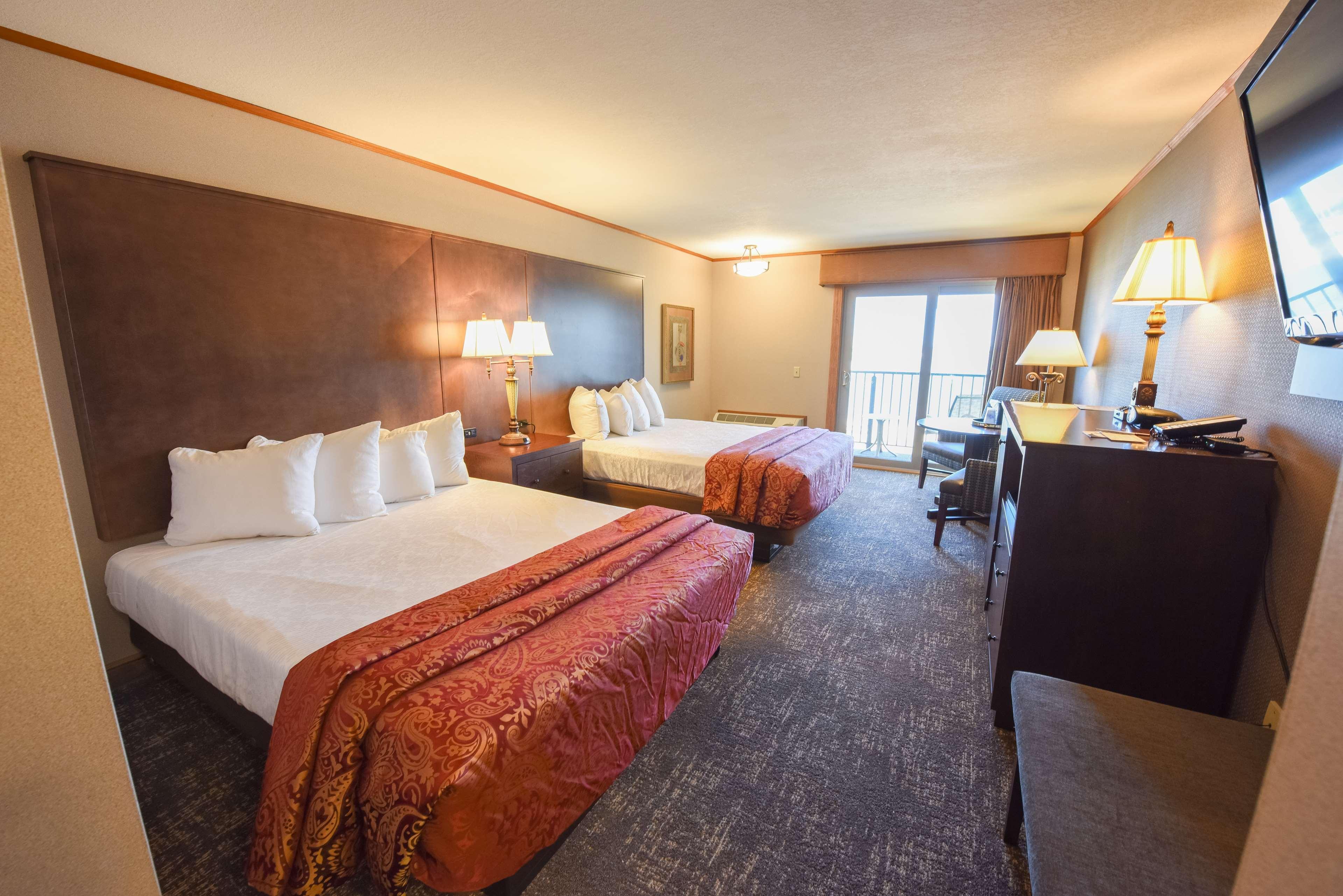 Best Western Plus Dockside Waterfront Inn Mackinaw City Esterno foto
