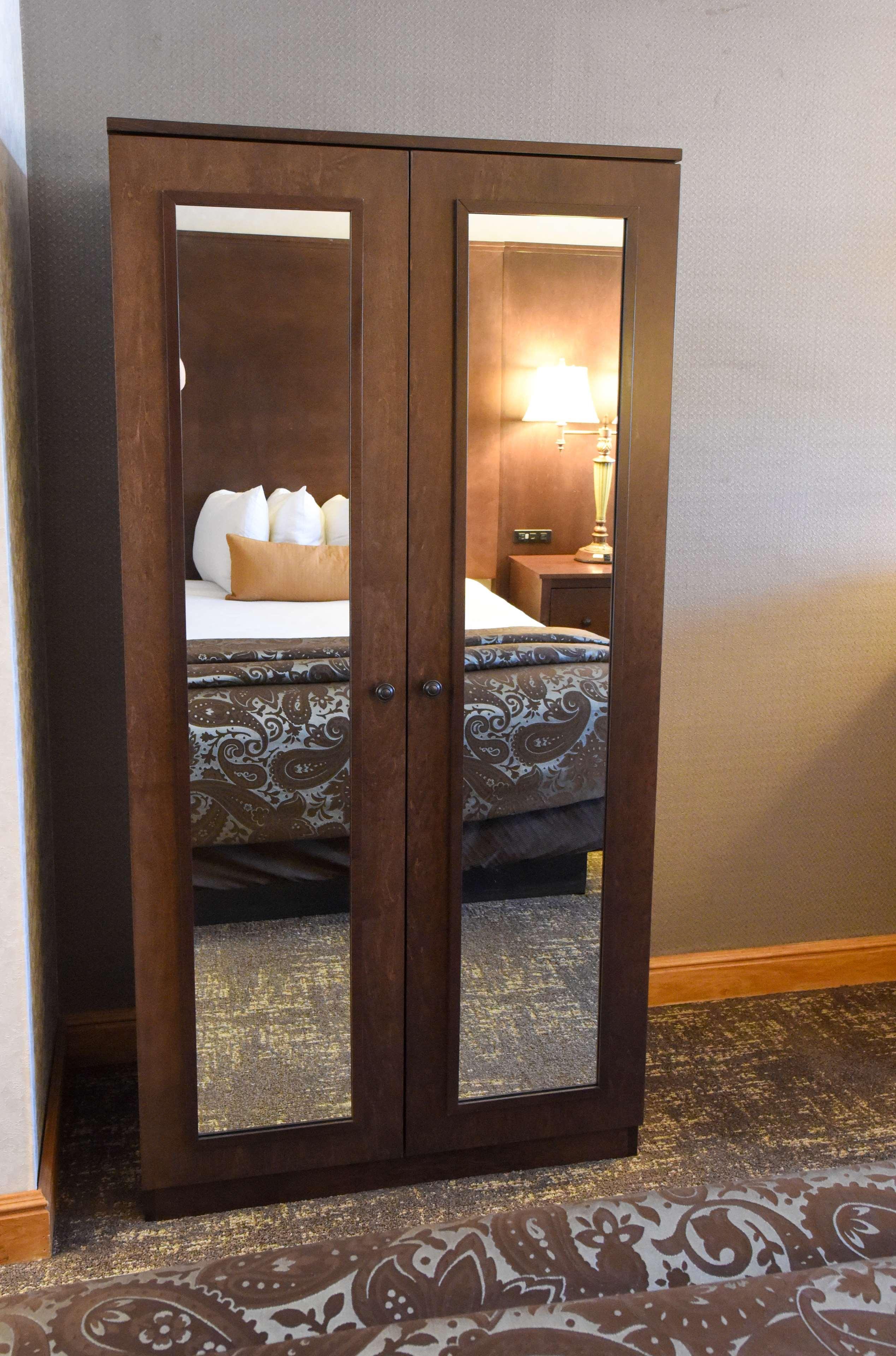 Best Western Plus Dockside Waterfront Inn Mackinaw City Esterno foto