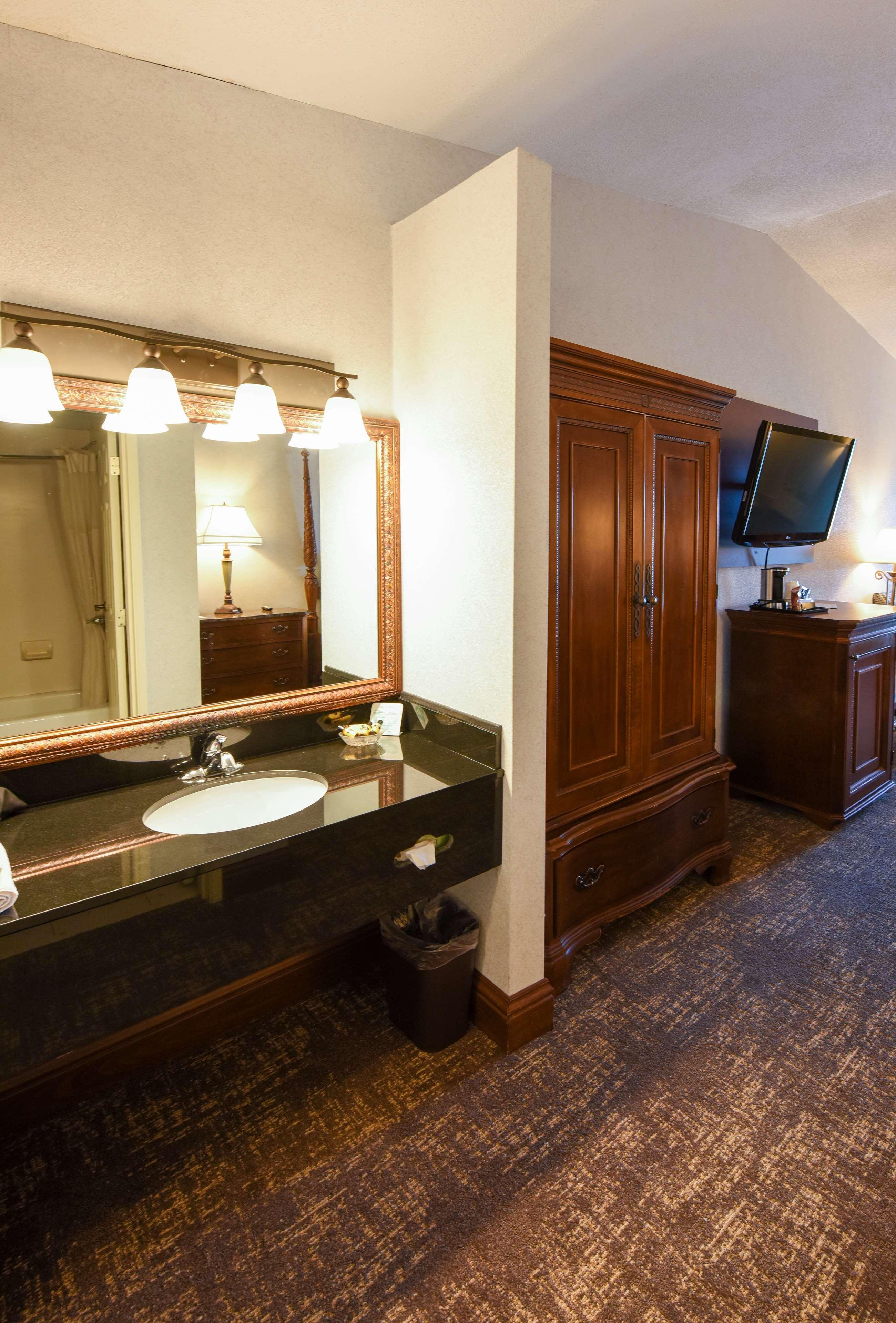 Best Western Plus Dockside Waterfront Inn Mackinaw City Esterno foto
