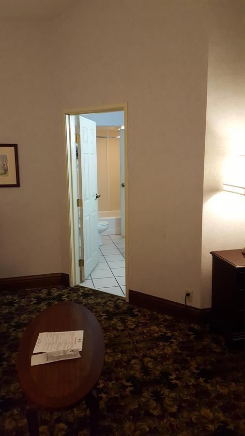 Best Western Plus Dockside Waterfront Inn Mackinaw City Esterno foto
