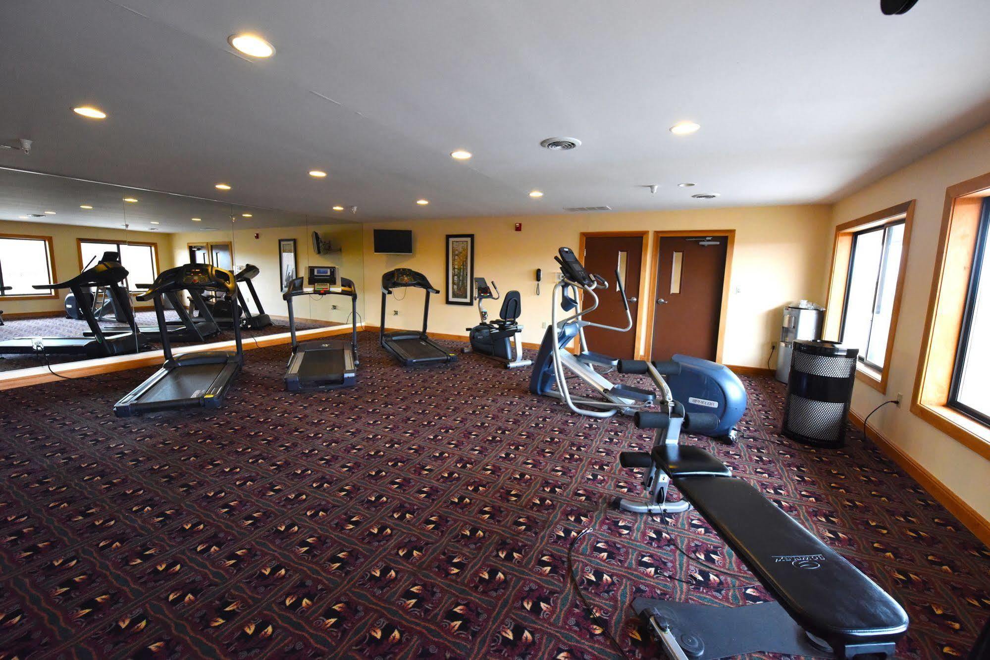 Best Western Plus Dockside Waterfront Inn Mackinaw City Esterno foto